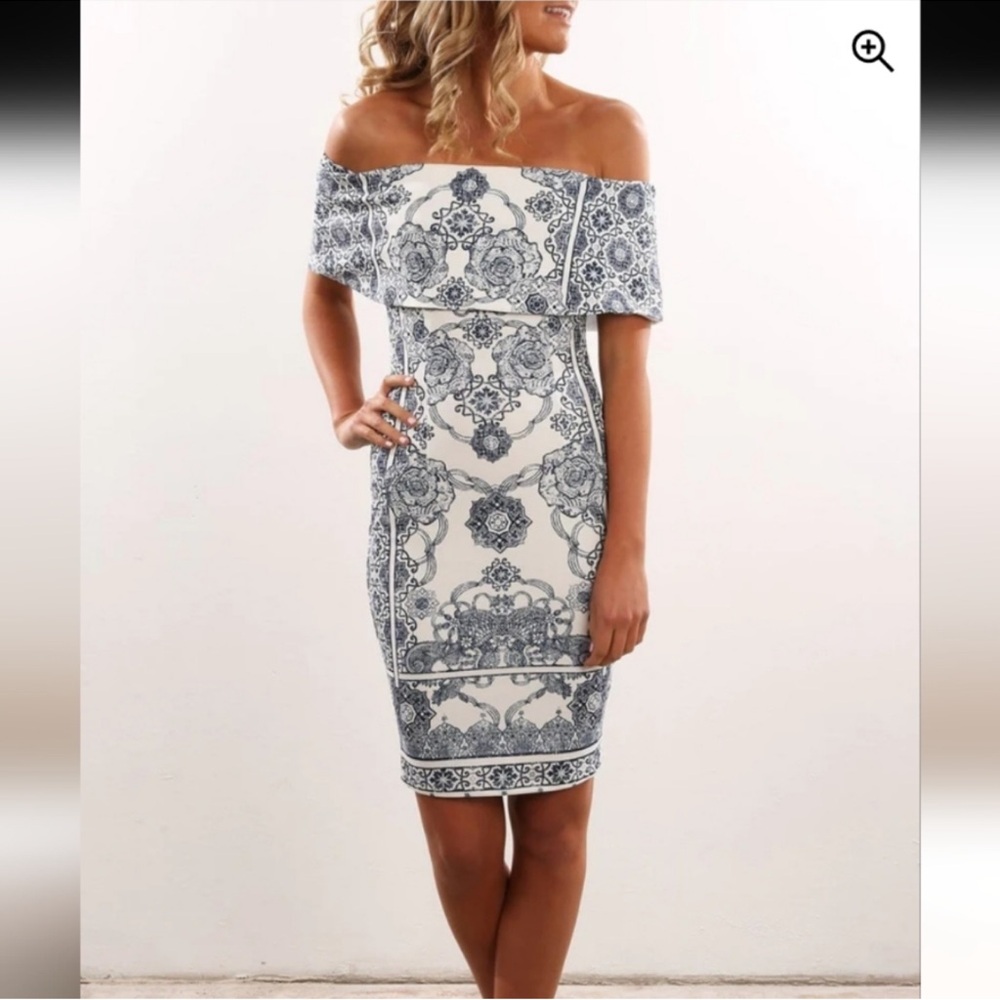 BLOSSOM | ✨NEW✨ Chic Strapless White and Blue Dress